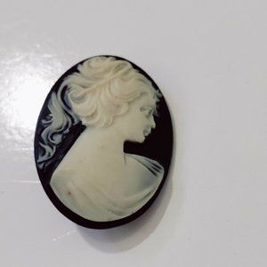 4/$20 Vtg 70s 80's Cameo Brooch Black White Acrylic Plastic Oval Victorian Greek